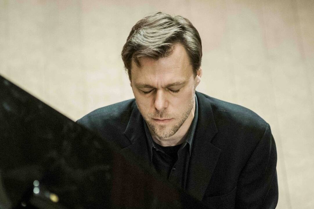 Pianistas A. Žlabys.