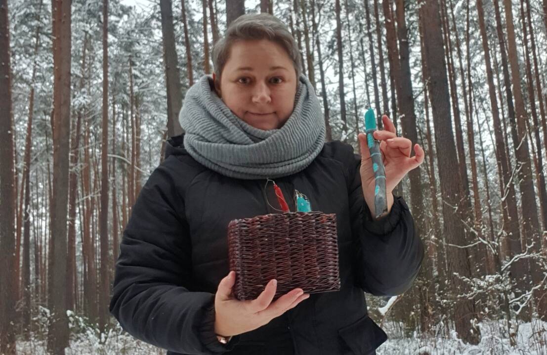 Kūrybingai: iš miško parsineštas grožybes L. Grižaitė panaudoja ruošdama ir dekoruodama Kalėdų dovanėles, puošdama namus.