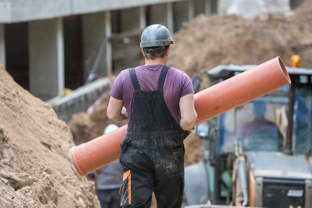 Vilniečiai rūstauja: vietoje žadėtų viešbučių dygsta daugiabučiai