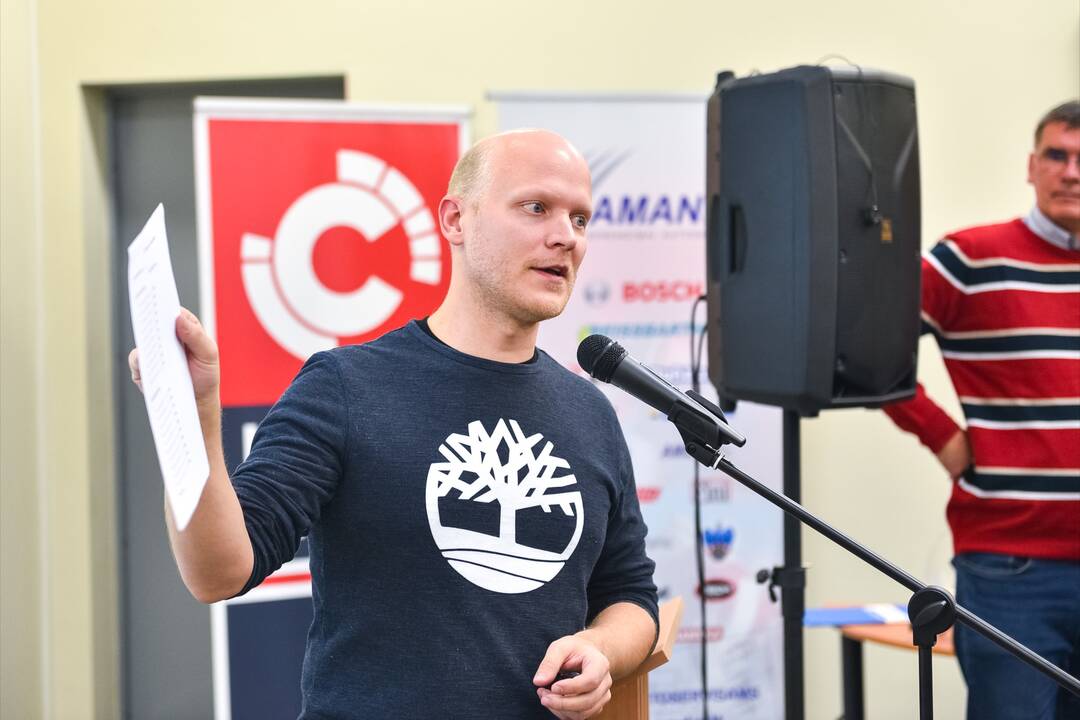 Pranašumai: SUV tipo automobiliai pasižymi itin talpia bagažine ir erdviu salonu.