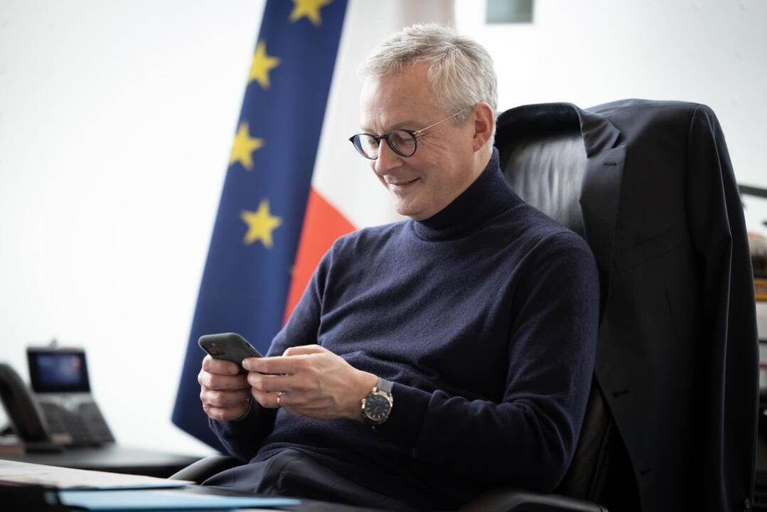 Nepavyko: garsioji B.le Maire’o nuotrauka tviteryje, kuri galiausiai išprovokavo kritikos bangą.
