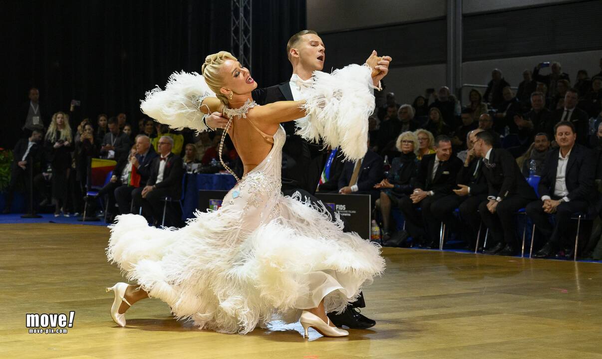 Simpatijos: Evaldas ir Ieva Sodeikos Riminyje sulaukė triukšmingo publikos palaikymo.