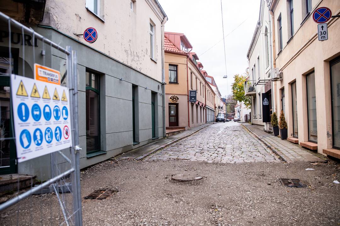 Vilniaus g. nuimta dalis tvorų