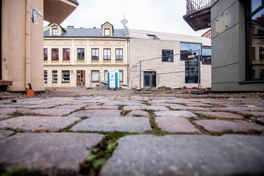 Vilniaus g. nuimta dalis tvorų