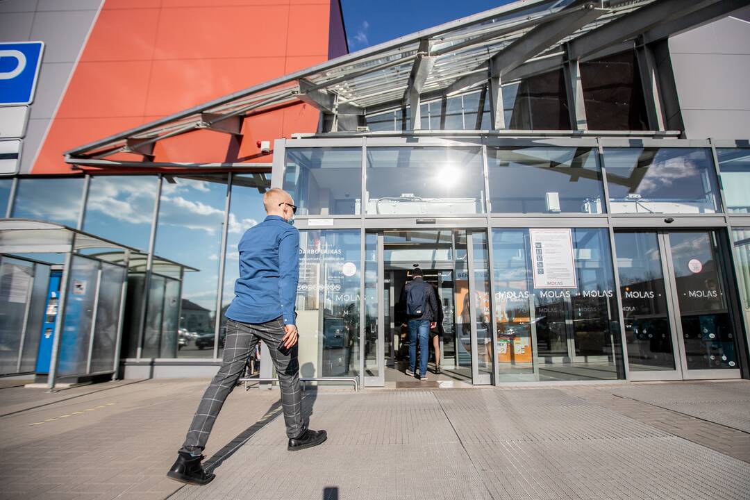 Kas vyksta Kauno prekybos centruose?
