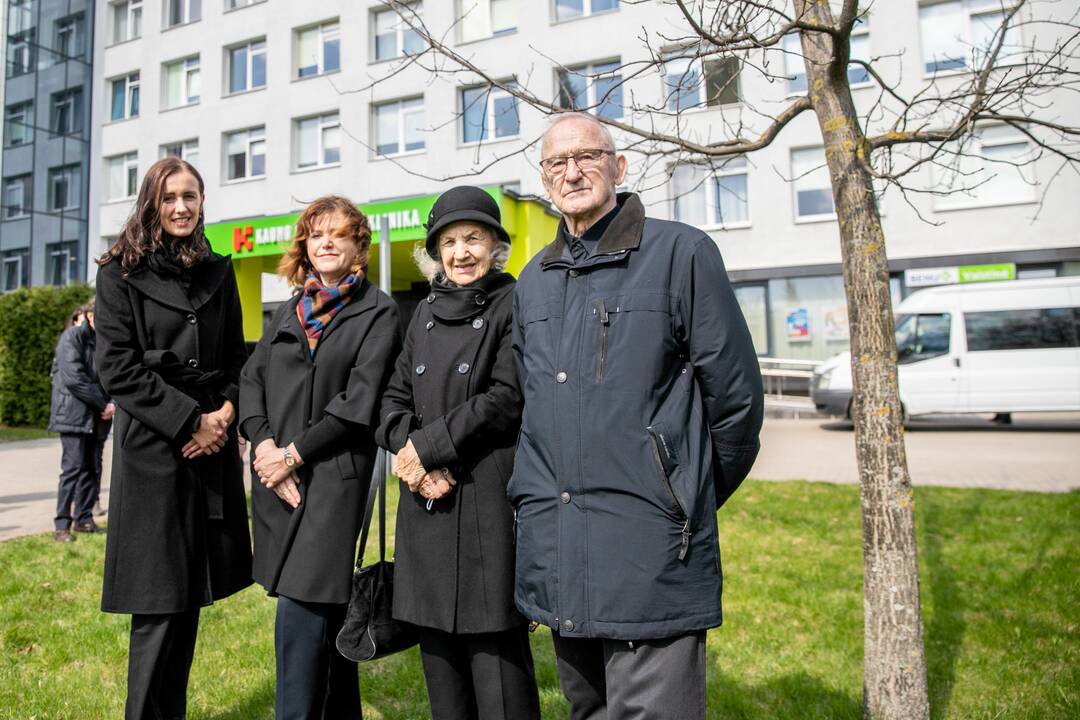Pagerbtas buvęs Dainavos poliklinikos vadovas G. Andziukevičius