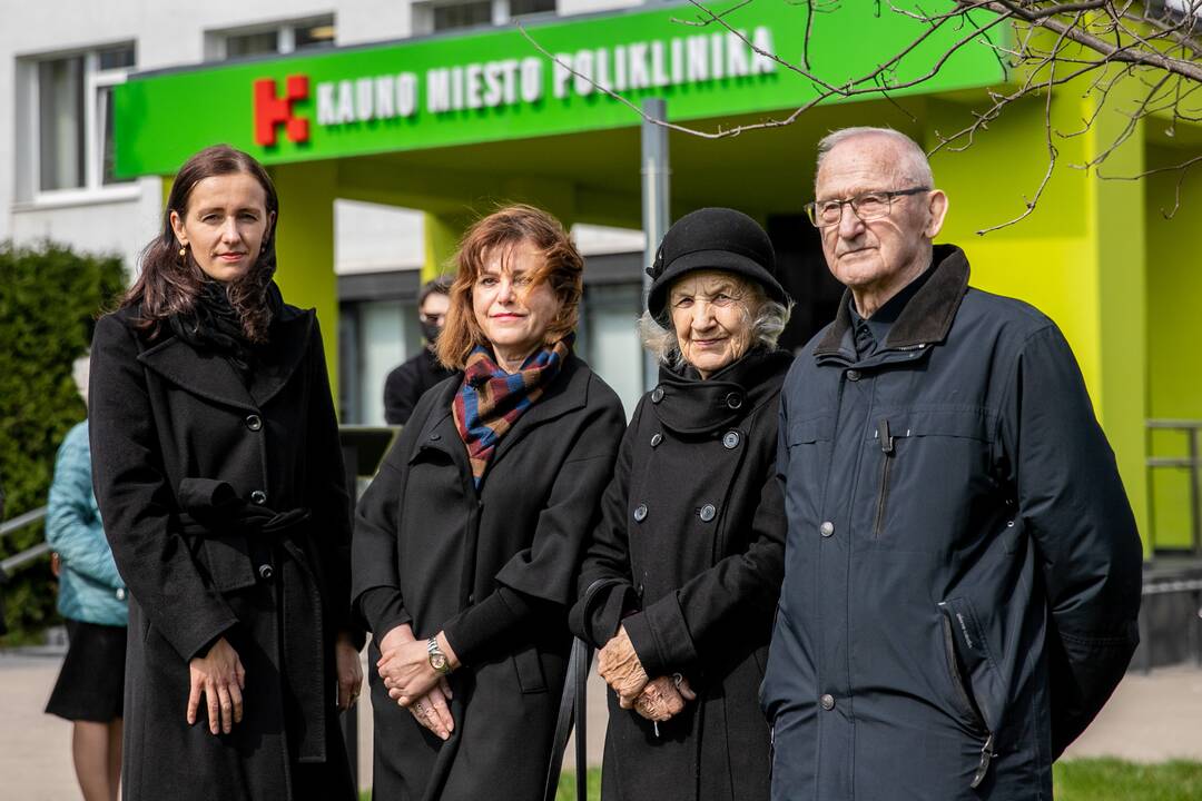 Pagerbtas buvęs Dainavos poliklinikos vadovas G. Andziukevičius