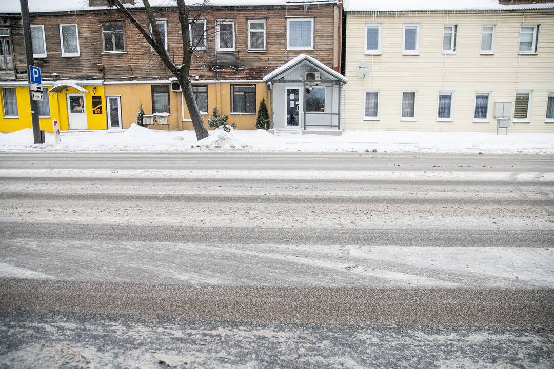 Sudėtingos eismo sąlygos Kauno keliuose