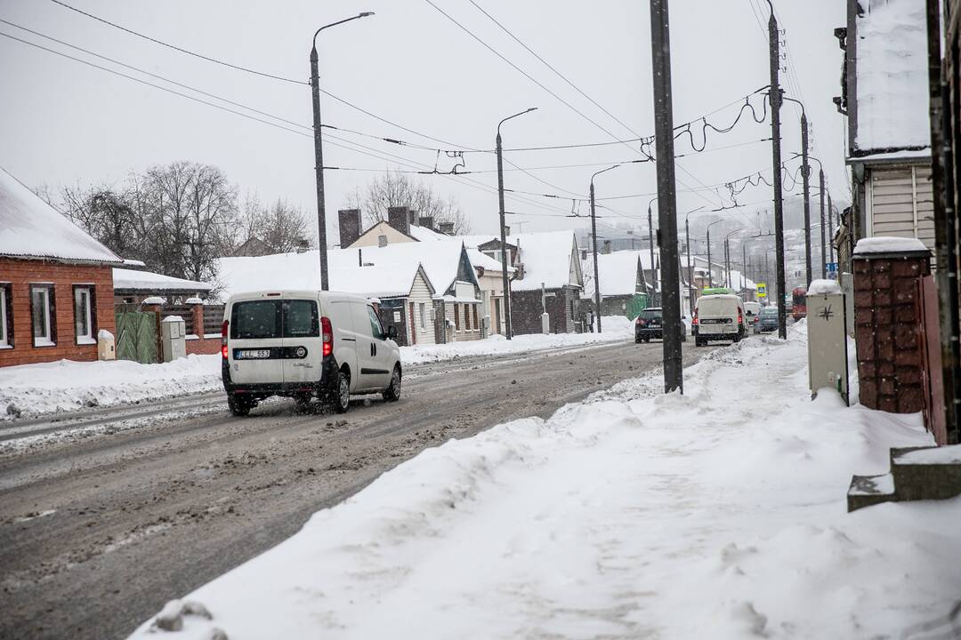 Sudėtingos eismo sąlygos Kauno keliuose