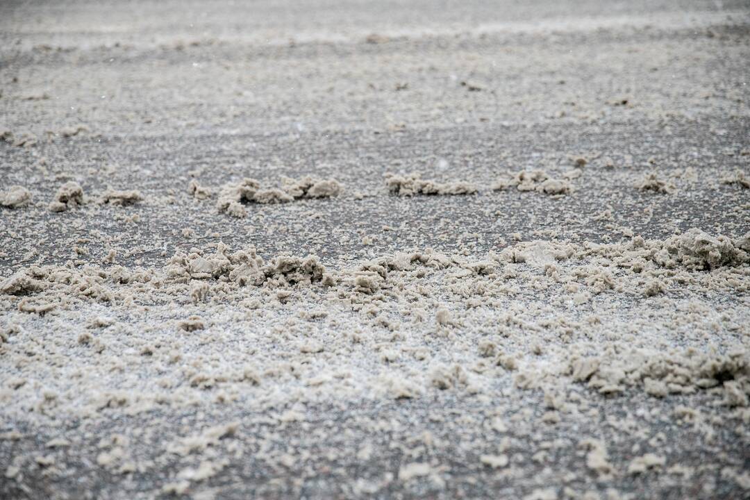 Sudėtingos eismo sąlygos Kauno keliuose