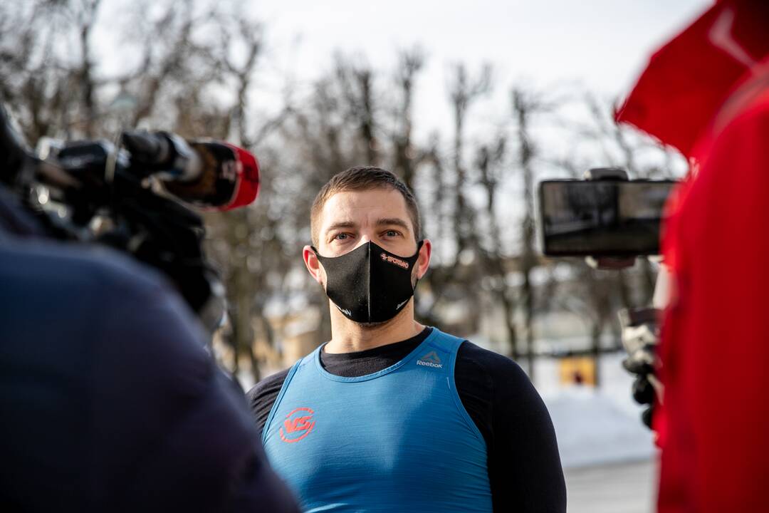 Sporto entuziastų protestas persikėlė prie Kauno miesto savivaldybės