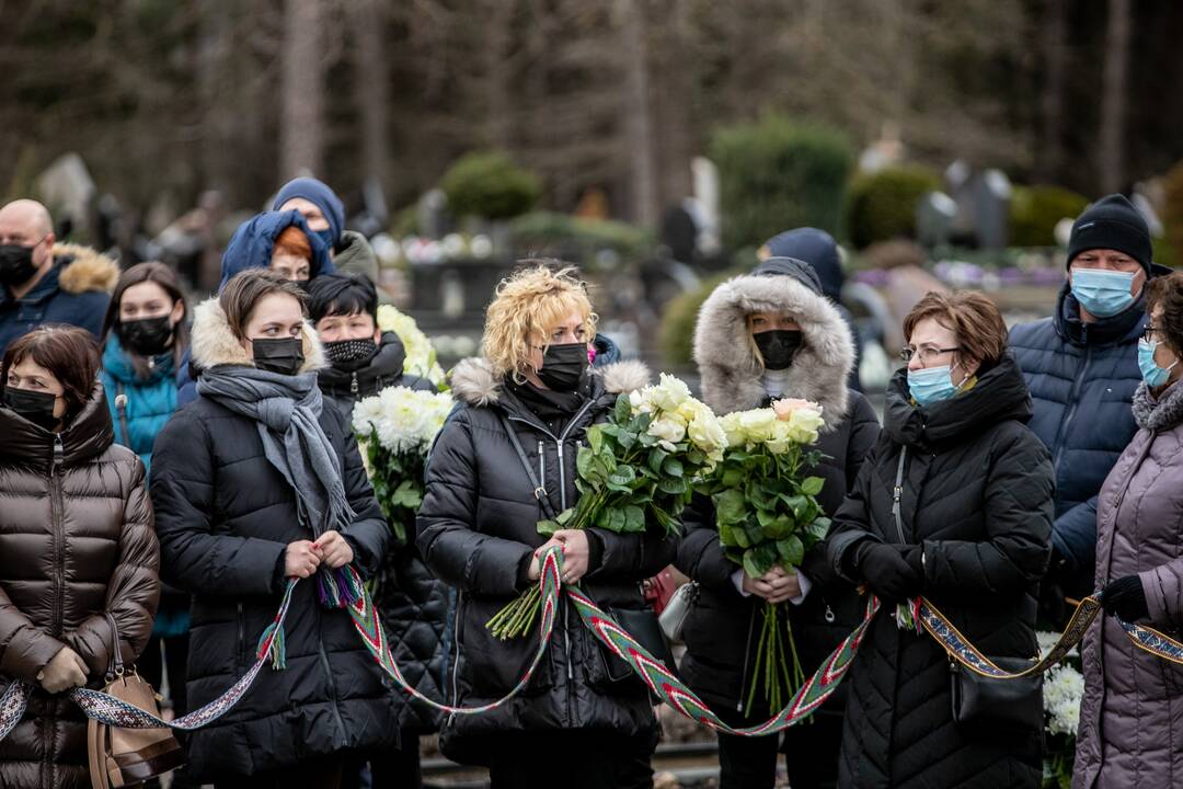 Amžinojo poilsio išlydėtas J. Mačiulis
