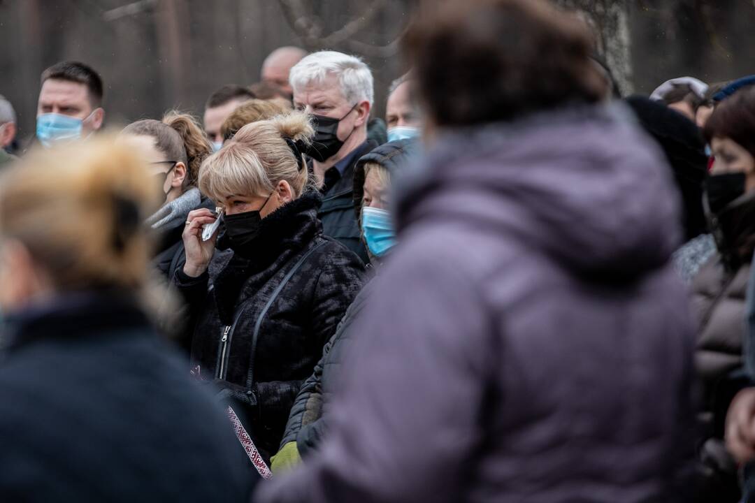 Amžinojo poilsio išlydėtas J. Mačiulis
