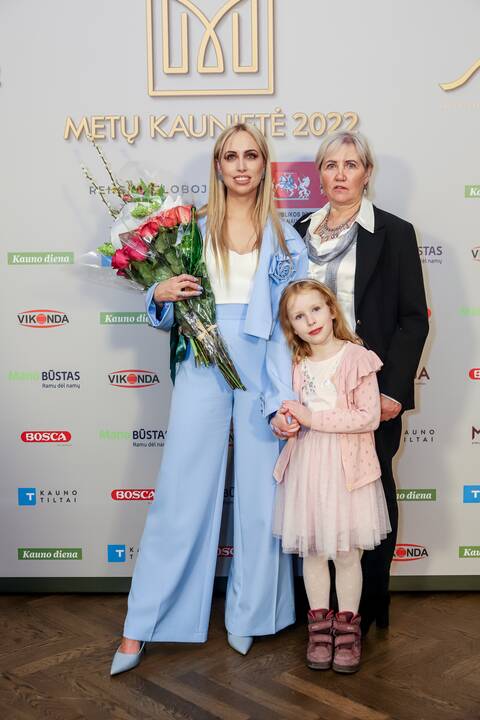 „Metų kaunietė 2022“ apdovanojimų svečiai