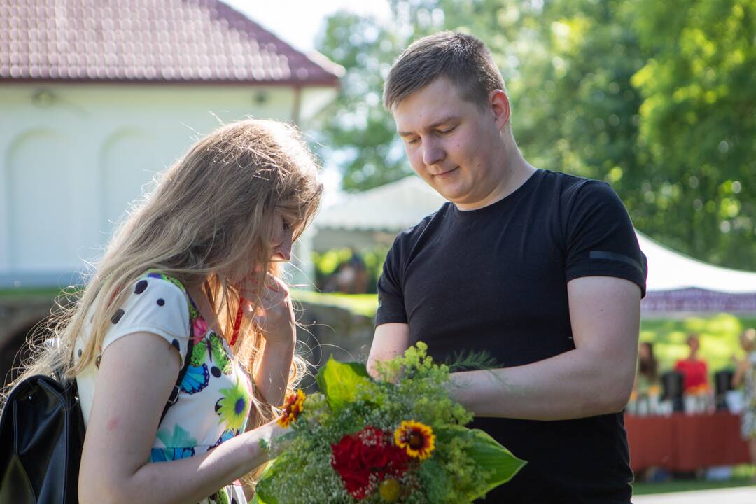 Kvapų naktis VDU Botanikos sode