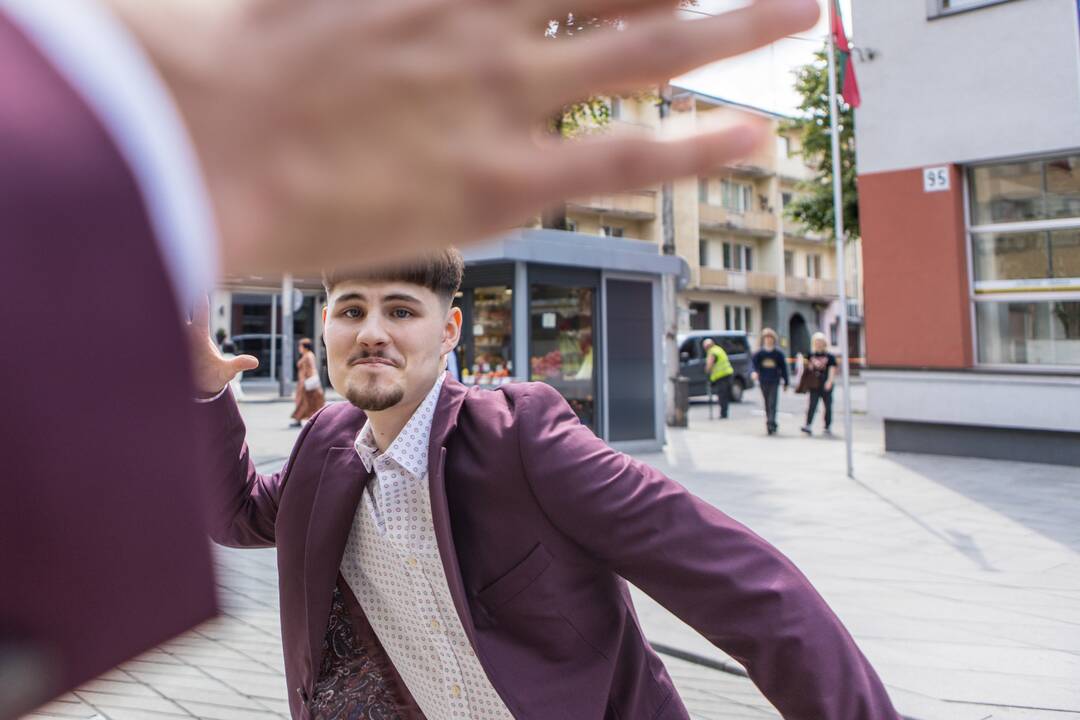 Kauno abiturientams skamba paskutinis skambutis