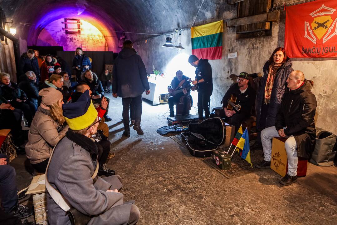 Koncertas ir parama Ukrainai “Parako” sandėlyje