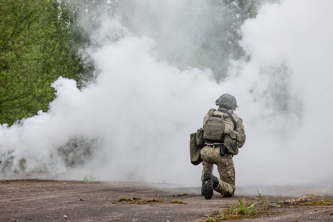 Karių pratybos Pravieniškėse ir Kauno klinikose