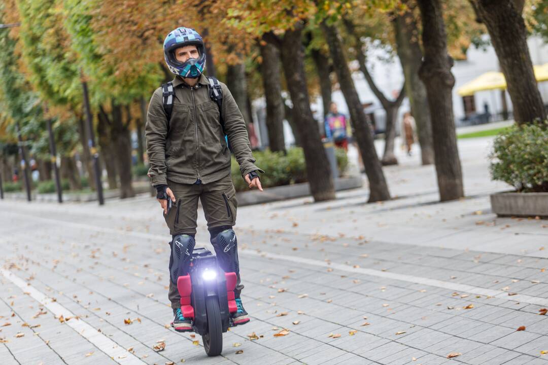 Laisvės alėjoje policija surengė reidą paspirtukininkams