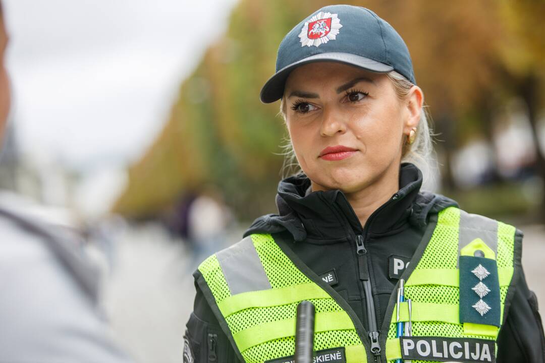 Laisvės alėjoje policija surengė reidą paspirtukininkams