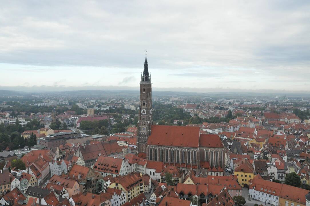 Bavarijos princas Luitpoldas 2023 m. balandį Valdovų rūmų muziejuje.