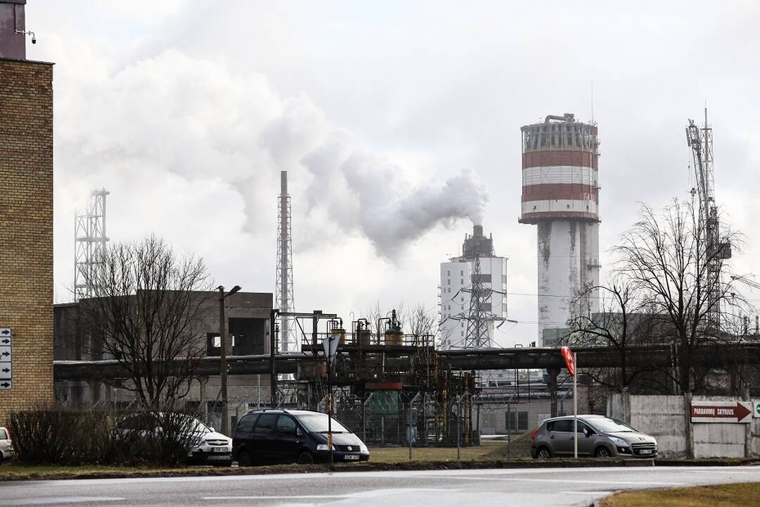 „Achema“ planuoja laikinai stabdyti amoniako gamybą