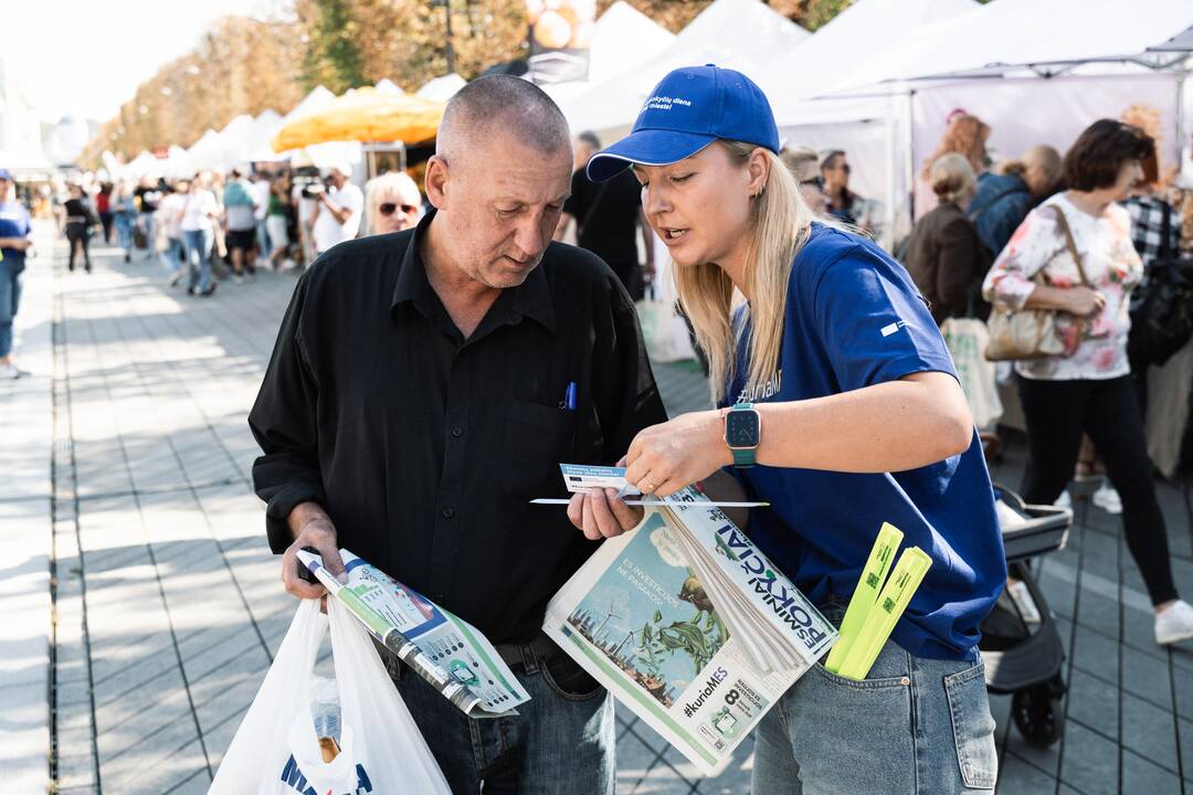 Susidomėjimas: ES investicijas Kaune padėjo pristatyti mokslo populiarinimo komanda.
