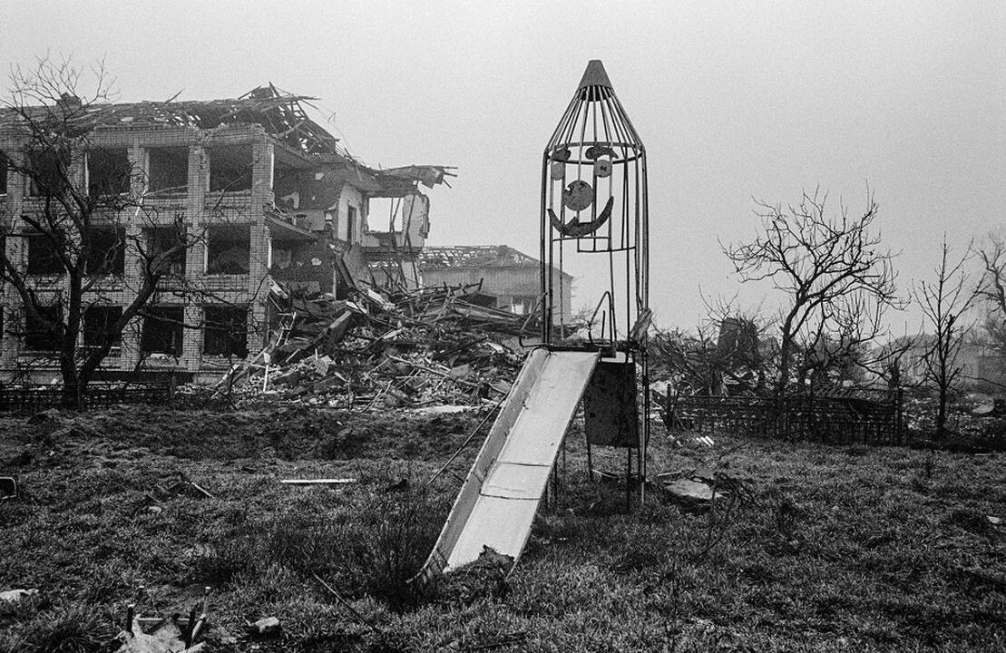Asmenybė: dokumentinės fotografijos meistras O. Hliadelovas sapnuoja kalnus, bet svajoja apie karo pabaigą.