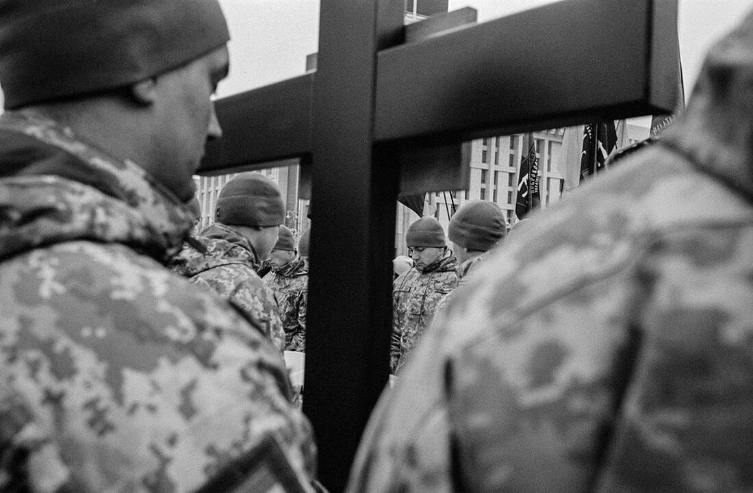 Asmenybė: dokumentinės fotografijos meistras O. Hliadelovas sapnuoja kalnus, bet svajoja apie karo pabaigą.
