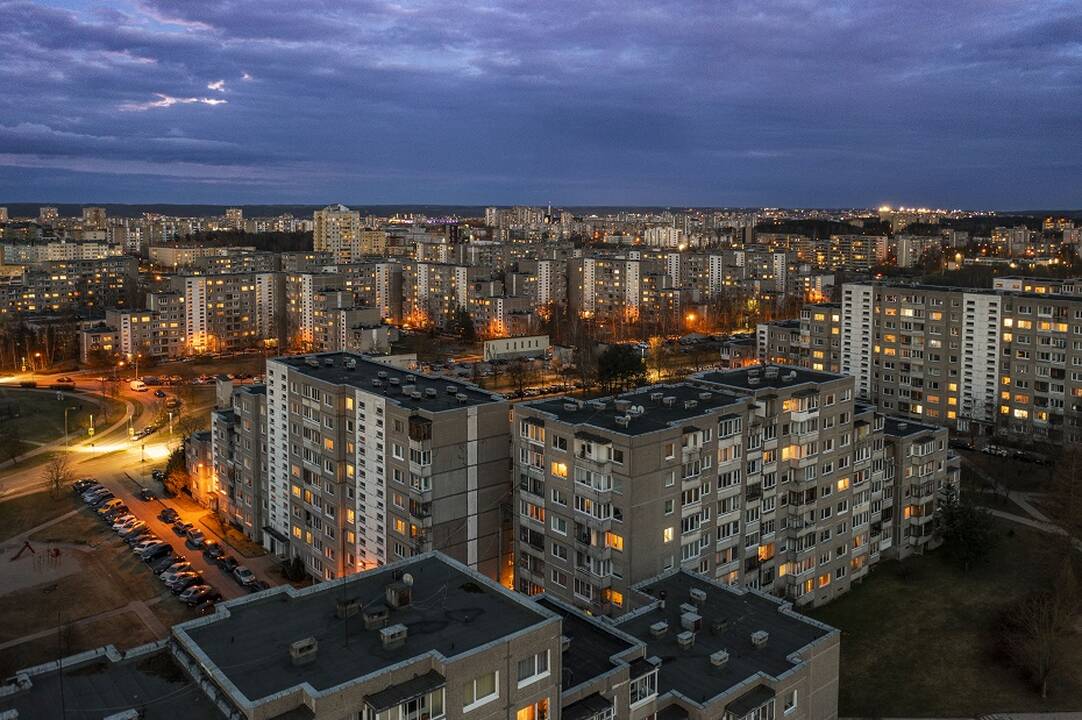 Mechanizmas: R. Šadžiaus aiškinimu, įstatyme aprašyti tarifai galios tuo atveju, jei savivaldybės nepriims specialaus sprendimo. 