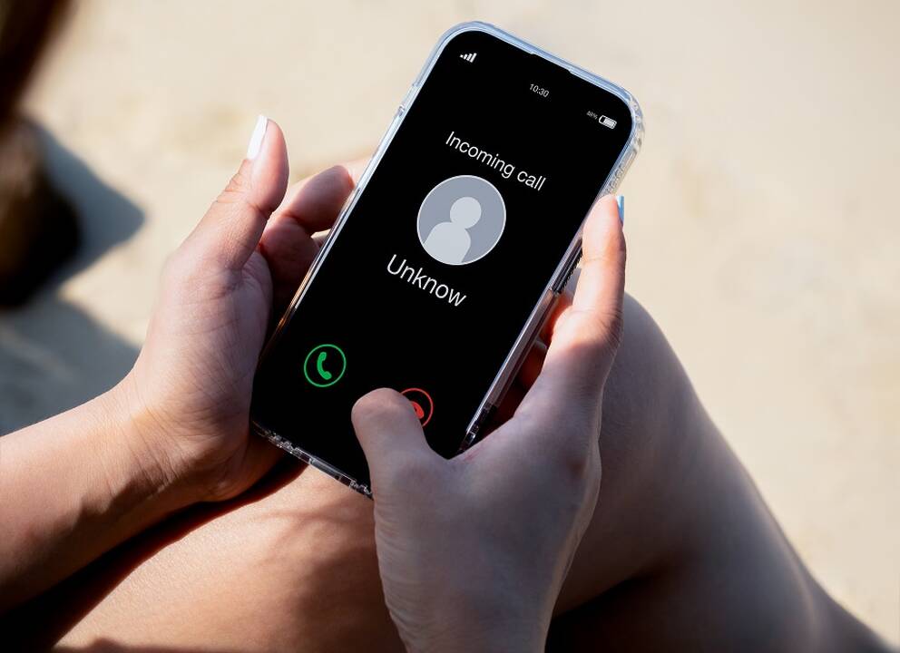 Lietuvoje keičiami telefono numerių pradžioje naudojami kodai: vietoje 8 pradedamas naudoti 0