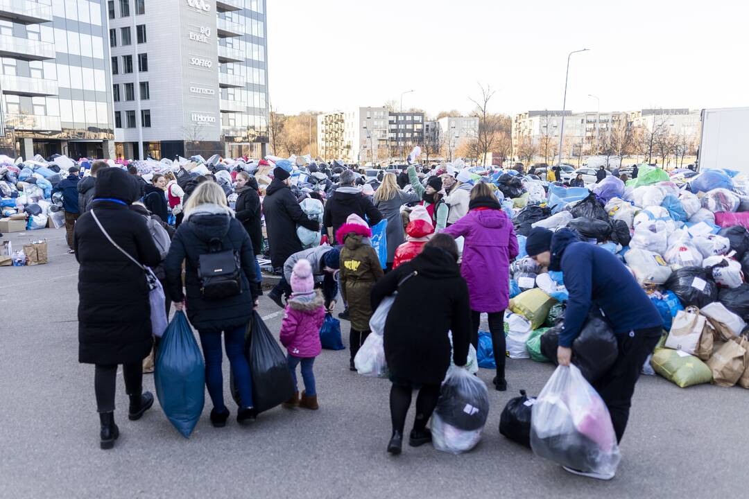 Vilniuje renkama parama nuo karo nukentėjusiems ukrainiečiams