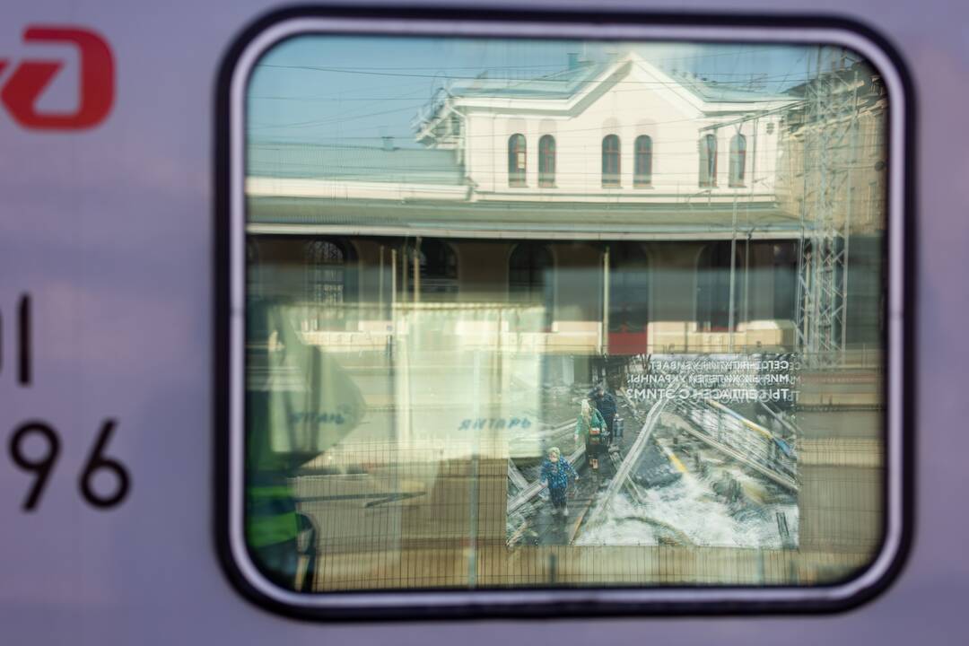 Vilniaus geležinkelio stoties perone – paroda rusų dėmesiui į karą atkreipti