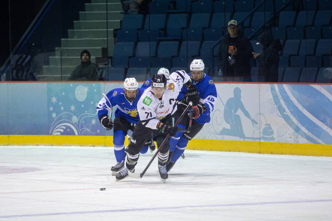 T. Kumeliausko į priekį vedami „7bet-Hockey Punks“ iškovojo pergalę Latvijoje