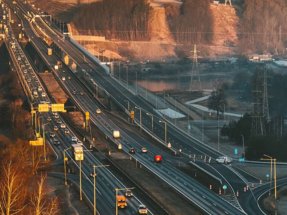 Laukta diena išaušo: pradedamas eismas naujuoju tiltu per Nerį Kaune