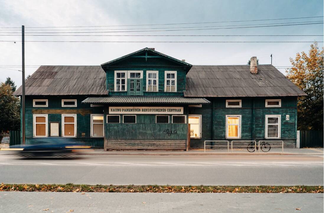 Festivalis: turtingą Panemunės praeitį simbolizuojančio bendruomenės centro pastato istorija pasipildė spalvingais puslapiais.
