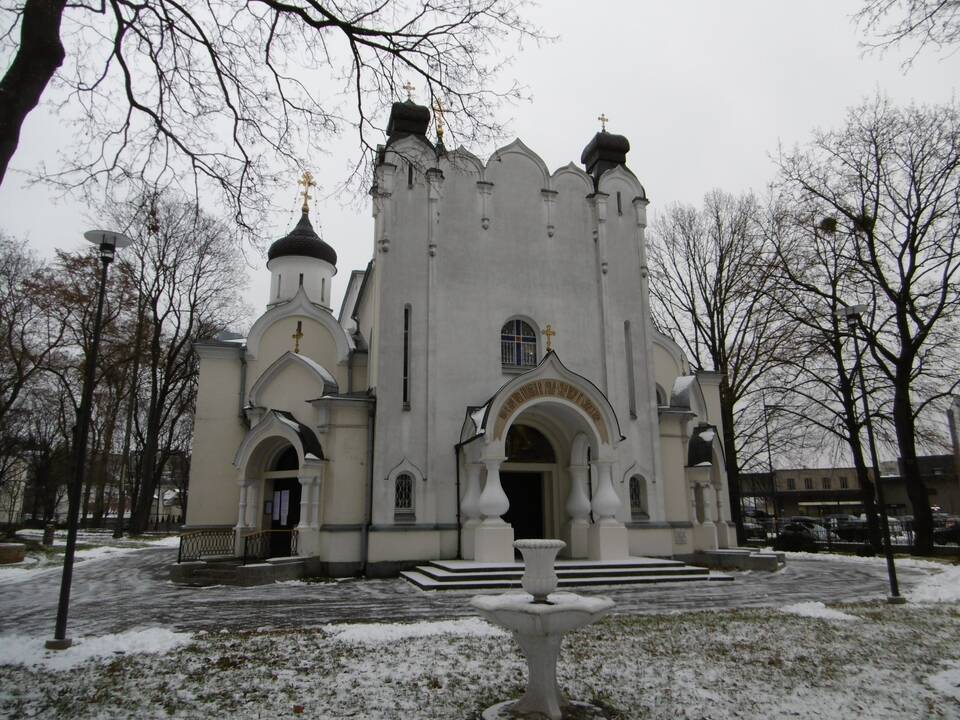 Stilius: XX a. ketvirtajame dešimtmetyje pastatytas namas Bažnyčios g. 3 išsiskiria modernistinėmis detalėmis.