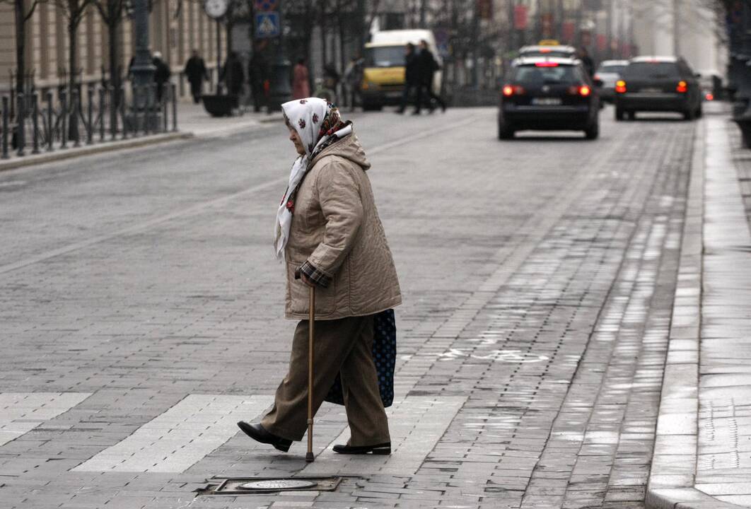 Praėjusi para nelaiminga pėstiesiems: nukentėjo šeši, tarp jų – du nepilnamečiai