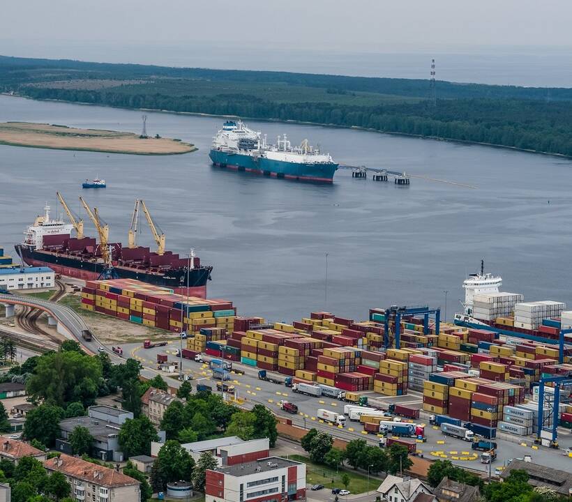 Realybė: šiais metais Klaipėdos uostą labiausiai "tempia" suskystintos gamtinės dujos ir konteineriai.