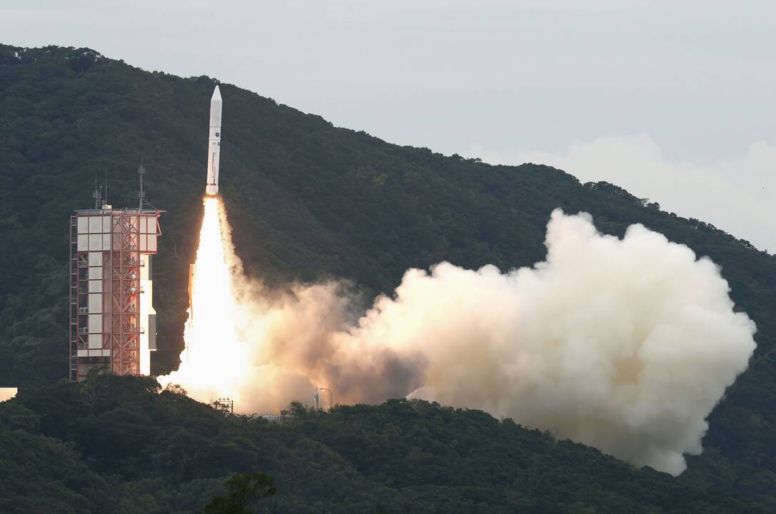 Po nesėkmingo paleidimo Japonijos kosminei raketai liepta susinaikinti