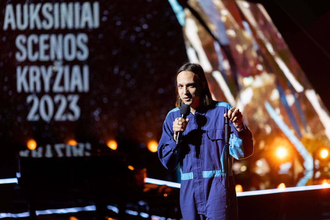 „Auksiniai scenos kryžiai 2023“