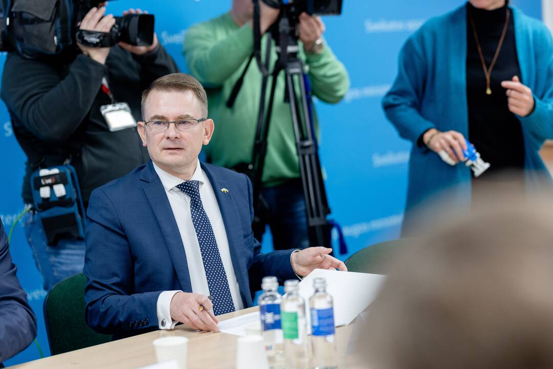 Sveikatos apsaugos ministerijoje pasirašyta atnaujinta šakos kolektyvinė sutartis