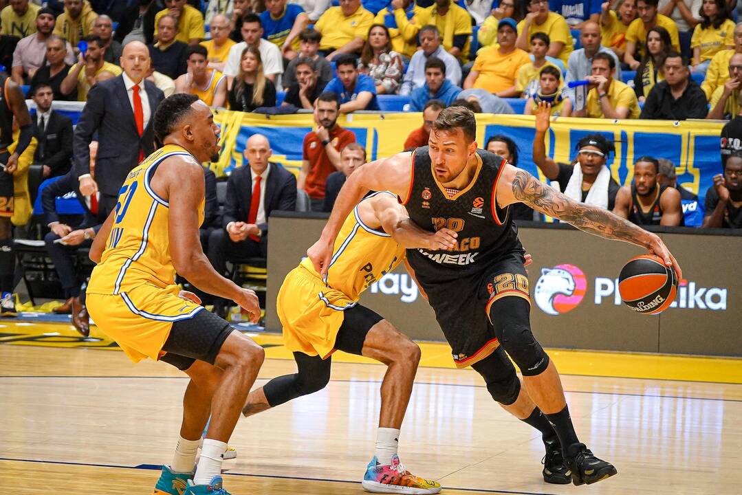 Nuostolis: viena įspūdingiausių „Žalgirio“ pergalių šį Eurolygos sezoną – prieš Stambulo „Fenerbahce“ (86:66), tačiau to mačo dėl traumos nebaigė ir ilgam iš kovos rikiuotės iškrito vienas Kauno komandos lyderių K. Evansas. 