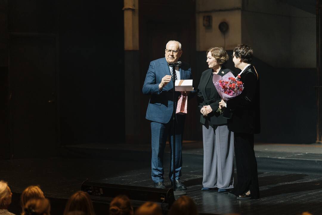 „Mūzos“ statulėlė – aktorei E. Barauskaitei