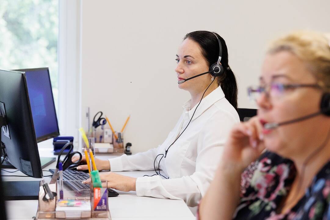 Išplėtė: neseniai prie Kauno klinikų skambučių centro prijungta 100 telefono linijų, todėl skambinantys užėmimo signalą dabar turėtų išgirsti daug rečiau. 