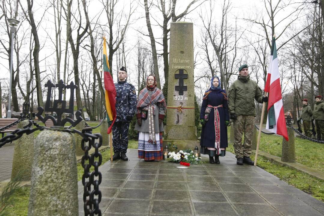 Klaipėdos sukilėlių garbei – šautuvų salvės ir kariliono varpų gausmas