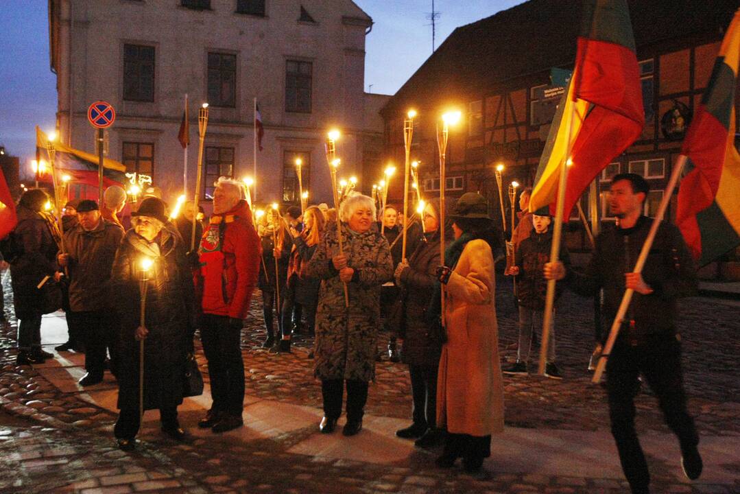 Eitynėmis su deglais paminėta Klaipėdos krašto diena