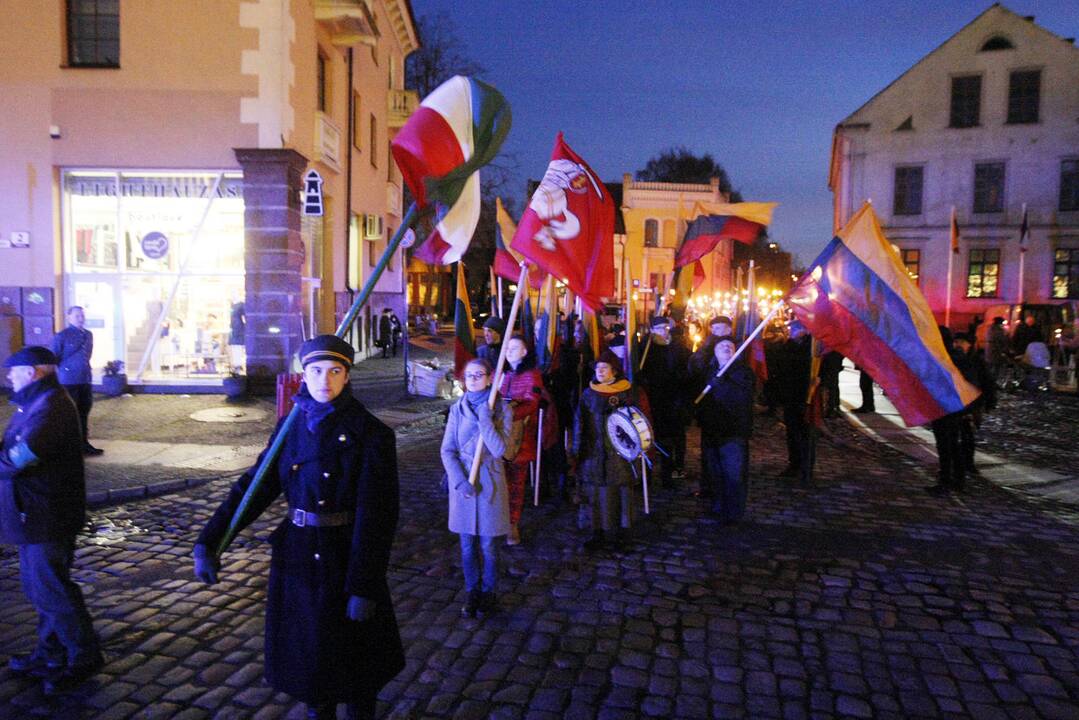Eitynėmis su deglais paminėta Klaipėdos krašto diena