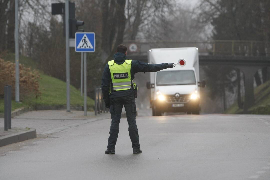 Pajūrio ūkininkai protestavo traktorių vilkstinėmis