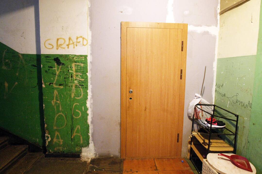 Reputacija: Minijos g. 129 name gyvenusią mirusio kūdikio motiną ir jos sugyventinį kaimynai tikino kone kasdien matydavę girtus.